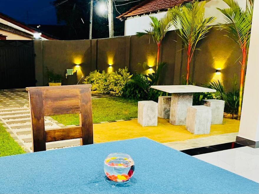 Gasthof Funwhales Negombo